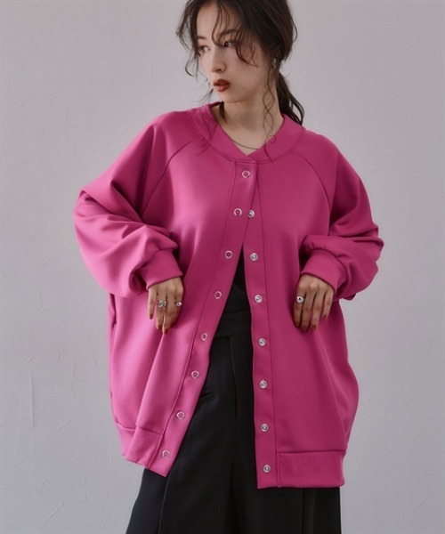 Soiunique（スワユニーク）の「ダンボールニット素材コクーンカーディガン［Soiunique］（カーディガン/ボレロ・レディース・ピンク/ブラック/カーキ・FREE）」の3枚目の写真
