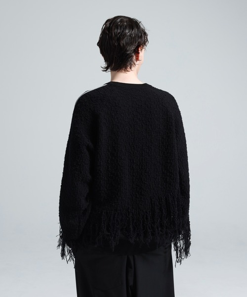 Y-3(ワイスリー)の「Y-3 KNITTED 3 STRIPES FRINGY SWEATER(ニット/セーター・メンズ・ブラック・X-LARGE/XX-LARGE/XX-SMALL/X-SMALL/SMALL/MEDIUM/LARGE)」の2枚目の写真