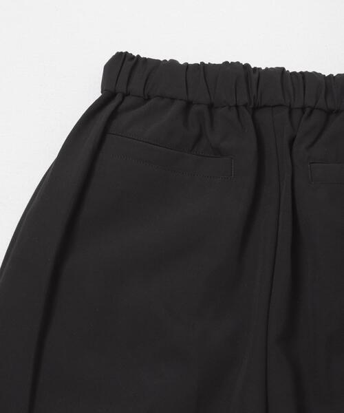 URBAN RESEARCH DOORS(アーバンリサーチドアーズ)の「ストレッチテーパードイージーパンツ(その他パンツ・レディース・ブラック/チャコールグレー・X-SMALL/SMALL/MEDIUM)」の10枚目の写真