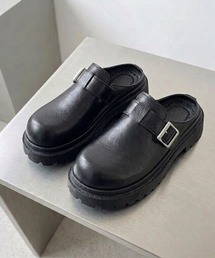 バックルデザインボリュームソールサボ