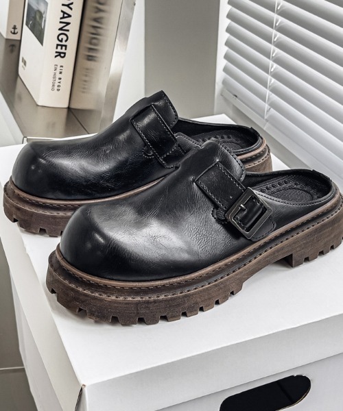 B.R.U(ブル)の「バックルデザインボリュームソールサボ(サンダル・メンズ・ブラック/ブラック系その他・MEDIUM/LARGE)」の16枚目の写真