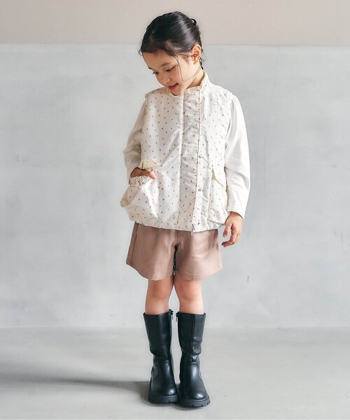 apres les cours(アプレレクール)の「【WEB限定/洗える】リバーシブル中綿ベスト(ダウンベスト・キッズ・オフホワイト/ブラウン/ネイビー・140/110/80/120/90/130/100)」の6枚目の写真