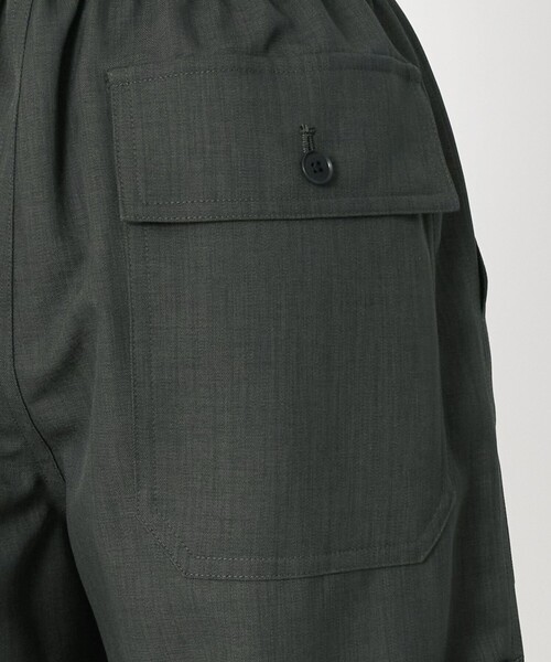 LOEFF（ロエフ）の「＜LOEFF＞ポリエステルラチネ ファティーグ パンツ（その他パンツ・レディース・ブラック/ベージュ/ダークグレー・1/0）」の15枚目の写真