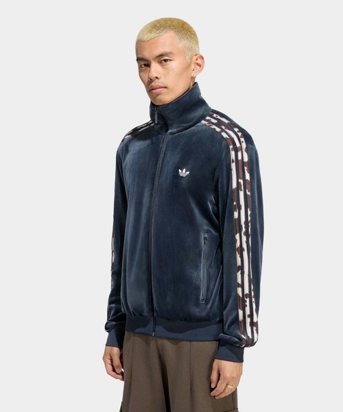 adidas(アディダス)の「クラシック トラックトップ ユトリ / ジャージ / トラックジャケット / アディダスオリジナルス adidas Originals(ジャージ・メンズ・ブルー・SMALL/3XL/XX-LARGE/X-LARGE/MEDIUM/LARGE/X-SMALL)」の3枚目の写真