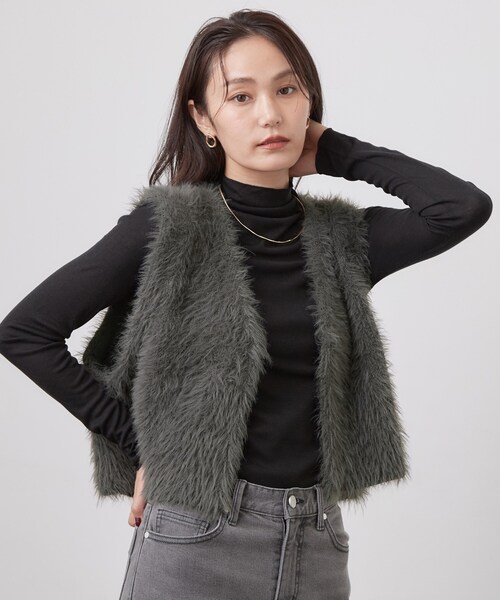 OPAQUE.CLIP(オペークドットクリップ)の「なめらかシアーハイネックカットソー【洗濯機OK/抗ピル】(Tシャツ/カットソー・レディース・ホワイト/ピンク/ライトグレー/ブラック・38/36/40/42)」の14枚目の写真