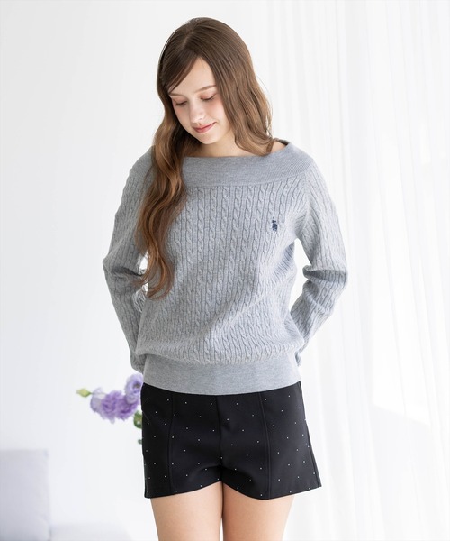 U.S. POLO ASSN.（ユーエスポロアッスン）の「【U.S. POLO ASSN.】clear 別注 ケーブルオフショルニットトップス（ニット/セーター・レディース・ネイビー/アイボリー/ピンク/グレー・F）」の6枚目の写真