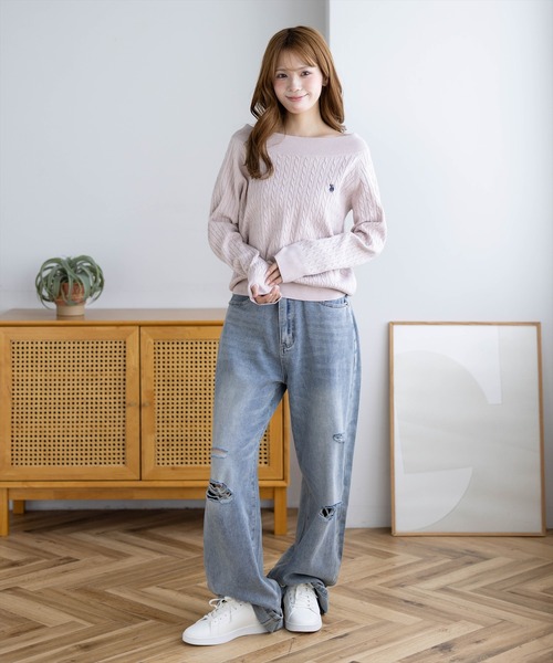 U.S. POLO ASSN.（ユーエスポロアッスン）の「【U.S. POLO ASSN.】clear 別注 ケーブルオフショルニットトップス（ニット/セーター・レディース・ネイビー/アイボリー/ピンク/グレー・F）」の22枚目の写真