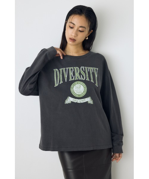 AZUL by moussy(アズールバイマウジー)の「ピグメントロックTシャツ 秋服 冬服 春服 ロンT 長袖 プリントTシャツ ロゴT(Tシャツ/カットソー・レディース・ブルー/ブラック・FREE)」の5枚目の写真