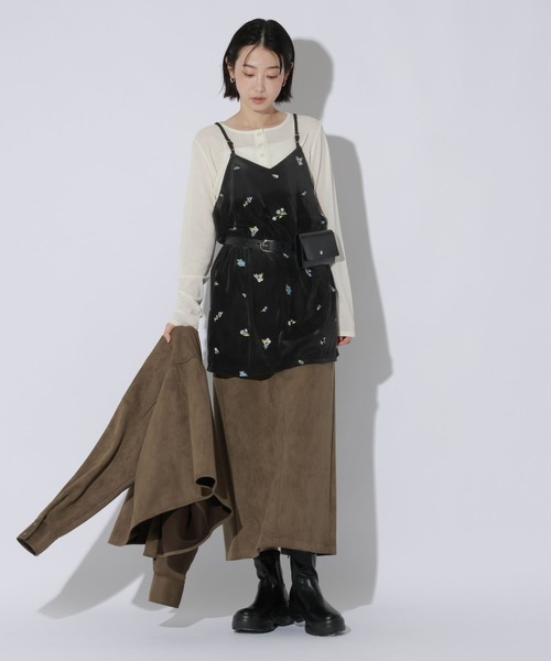 LAKOLE(ラコレ)の「2WAY刺繍ベロアミニワンピース / 1074590(ワンピース・レディース・ブラウン/ブラック・FREE)」の18枚目の写真