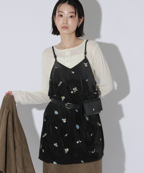 LAKOLE(ラコレ)の「2WAY刺繍ベロアミニワンピース / 1074590(ワンピース・レディース・ブラウン/ブラック・FREE)」の21枚目の写真