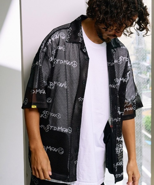 STUD MUFFIN（スタッドマフィン）の「mhs2698- ランダムグラフィティメッシュ オーバーシルエットシャツ(714-01151)（シャツ/ブラウス・メンズ・ブラック・4/3/2）」の3枚目の写真