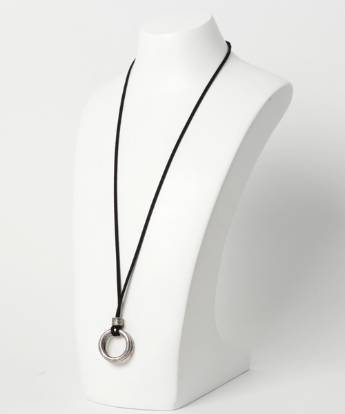 WEGO（ウィゴー）の「WEGO/レザーロングリングネックレス（ネックレス・メンズ・シルバー/ゴールド・FREE）」の6枚目の写真