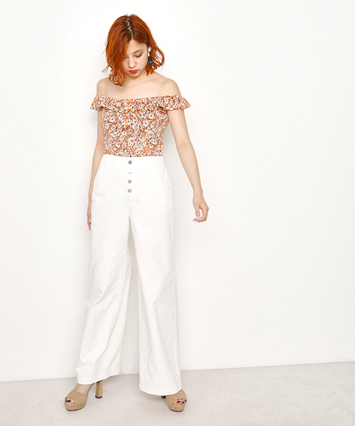 SLY（スライ）の「釦フライ WIDE ストレートPT（その他パンツ・レディース・オフホワイト/ベージュ/ライトピンク・1/2/0）」の2枚目の写真