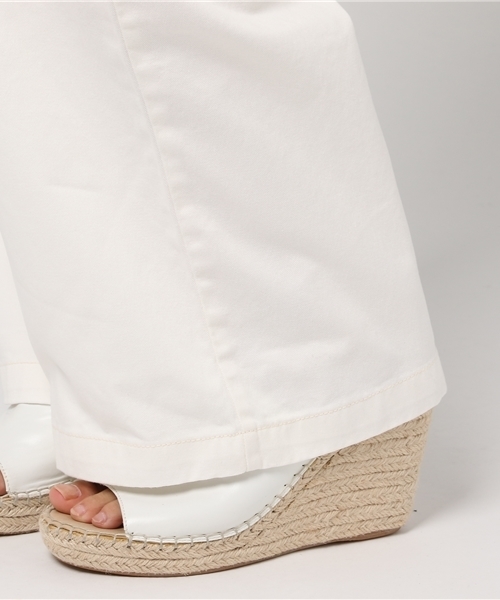 SLY（スライ）の「釦フライ WIDE ストレートPT（その他パンツ・レディース・オフホワイト/ベージュ/ライトピンク・1/2/0）」の11枚目の写真