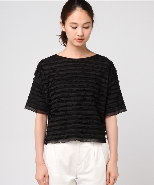 earth music&ecology(アースミュージックアンドエコロジー)の「・総フリルプルオーバー(Tシャツ/カットソー・レディース・レッド/ネイビー/アイボリー/ブラック・FREE)」の11枚目の写真