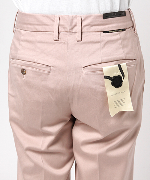 MARIEBELLE　JEAN（マリベルジーン）の「テーパード トラウザー カラーパンツ KIR(キール)（その他パンツ・レディース・スモークピンク/ワインレッド/ゴールド/チェリーレッド・23inch/24inch/25inch/26inch/27inch）」の8枚目の写真