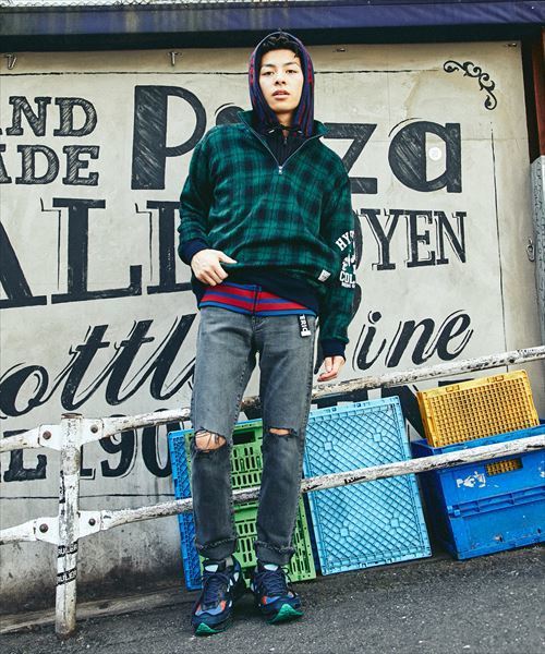 HYSTERIC GLAMOUR(ヒステリックグラマー)の「HG STRIPEジャカード 切替PK(パーカー・メンズ・ホワイト/トップグレー/ブラック・MEDIUM/LARGE/SMALL)」の6枚目の写真
