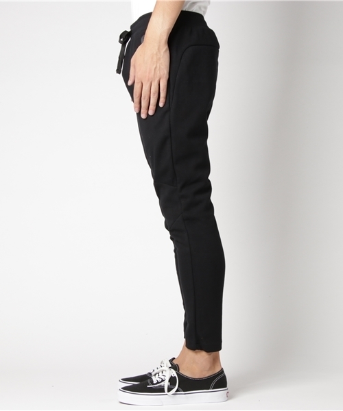 VENCEEXCHANGE(ヴァンスエクスチェンジ)の「ダンボールテックパンツ (その他パンツ・メンズ・ブラック/グレー・MEDIUM/LARGE)」の7枚目の写真