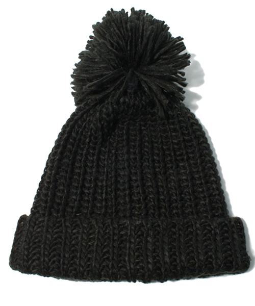 one after another NICE CLAUP（ワンアフターアナザーナイスクラップ）の「デカポンポンニット帽（ニットキャップ/ビーニー・レディース・アイボリー/ブラック/ブルー/パープル・FREE）」の2枚目の写真