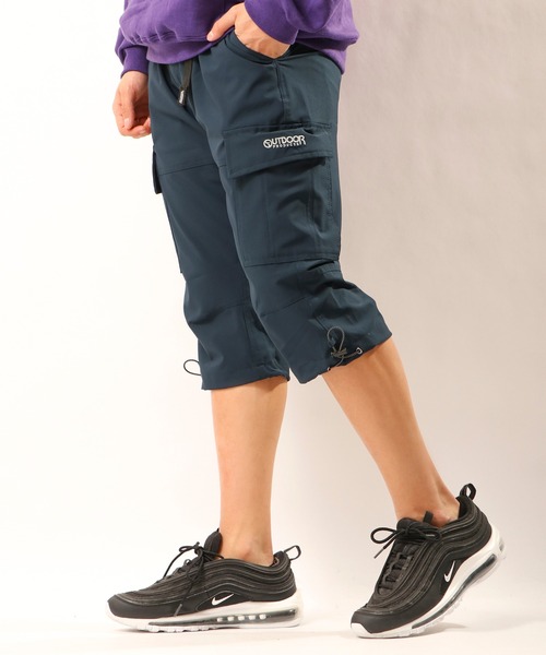 OUTDOOR PRODUCTS APPAREL(アウトドアプロダクツアパレル)の「OUTDOOR ポリエステルリップストップ7分丈クライミングカーゴパンツ(カーゴパンツ・メンズ・サンドベージュ/ブラック系その他/カーキ/グレー系カモフラージュ/カモフラージュ/ブラック/ブルー・M/L/LL)」の1枚目の写真