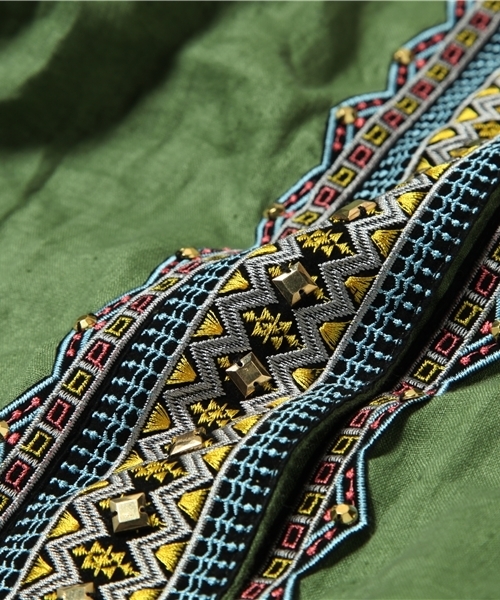 Another Edition（アナザーエディション）の「AE[S]JQ TAPE BLSN（ブルゾン・レディース・ホワイト/ベージュ/オリーブ・SMALL/MEDIUM）」の10枚目の写真