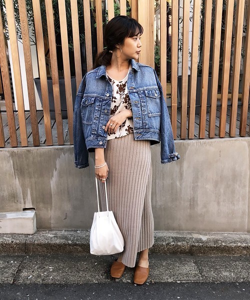 TODAYFUL（トゥデイフル）の「フラワータンクトップ（タンクトップ・レディース・ホワイト/ブラック・FREE）」の14枚目の写真