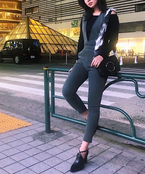 EGOIST(エゴイスト)の「デザインヒールパンプス(パンプス・レディース・ブラック/ダークブラック・SMALL/MEDIUM/LARGE)」の13枚目の写真