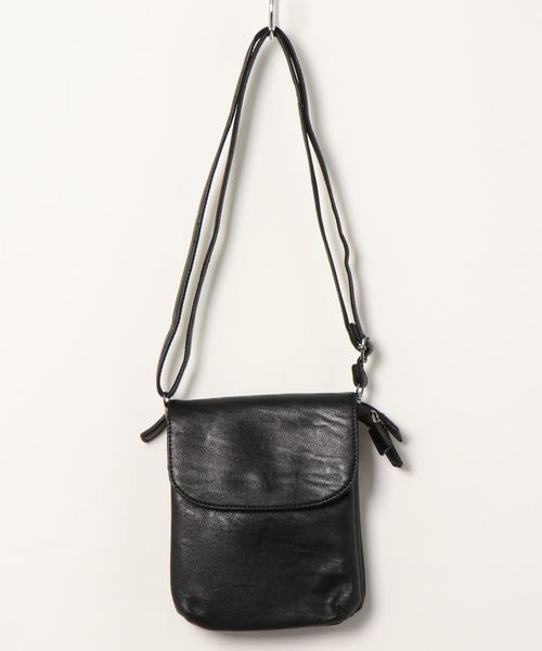 Fun & Daily（ファンアンドデイリー）の「F&D : Flap Small Shoulder Bag（ショルダーバッグ・メンズ・ブラック・FREE）」の2枚目の写真