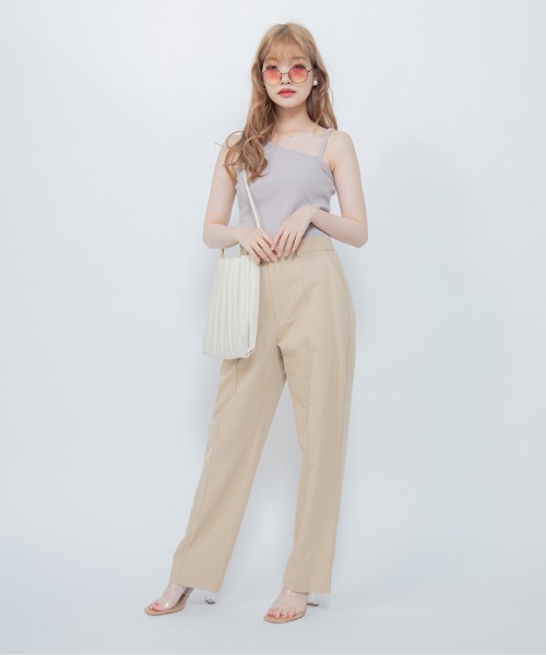 Mysa&Liina(ミーサリーナ)の「アシメリブキャミタンクトップ(タンクトップ・レディース・ブラック/アイボリー/カーキ/グレイッシュベージュ・M)」の7枚目の写真