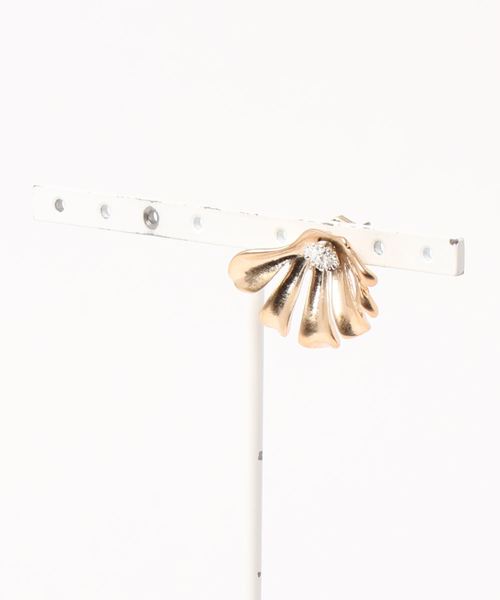 flower(フラワー)の「エイプリルフラワーピアス(ピアス(片耳用)・レディース・シルバー/ゴールド・FREE)」の5枚目の写真