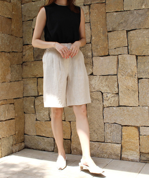 MODE ROBE（モードローブ）の「フレアノースリーブトップス（タンクトップ・レディース・ホワイト/ブラック/ベージュ/パープル・FREE）」の18枚目の写真