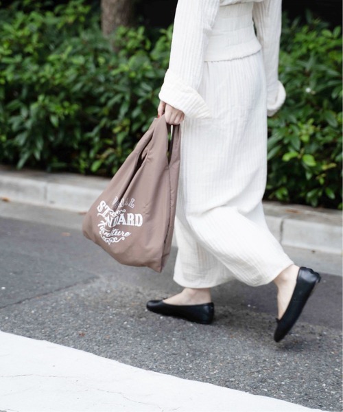 journal standard Furniture （ジャーナルスタンダードファニチャー）の「JSF PACKABLE MARCHE BAG S マルシェバック（エコバッグ/サブバッグ・レディース・その他・FREE）」の3枚目の写真