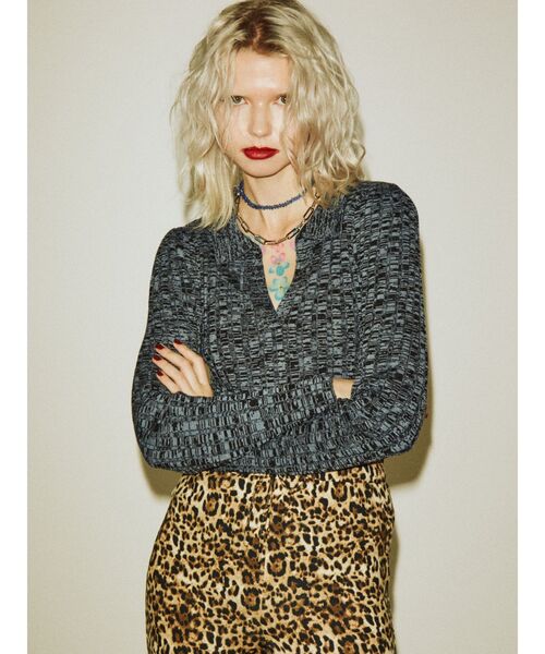 jouetie（ジュエティ）の「ベーシックスキッパーニット（ニット/セーター・レディース・ブラック/パープル/ピンク/グリーン・MEDIUM）」の2枚目の写真