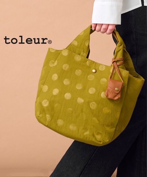 toleur(トーラ)の「【toleur】ナイロンドット/カウレザートート/11714(トートバッグ・レディース・ブラック/ライトグレー/カーキ/イエロー/オリーブ/ベージュ/オレンジ/グレイッシュベージュ/キャメル/パープル/マスタード/ライトグリーン/アイボリー・FREE)」の6枚目の写真