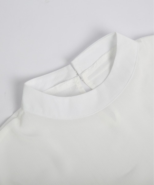 La-gemme(ラジェム)の「ボリュームレース袖スタンドカラートップス(シャツ/ブラウス・レディース・ホワイト/ブラック/ピンク/カーキブラウン・M/L)」の6枚目の写真