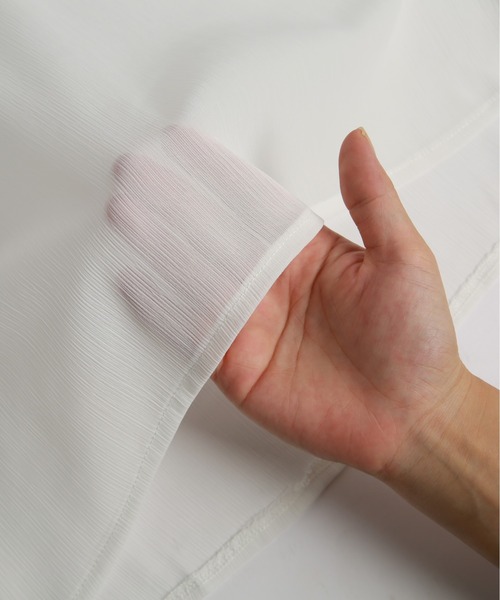 La-gemme(ラジェム)の「ボリュームレース袖スタンドカラートップス(シャツ/ブラウス・レディース・ホワイト/ブラック/ピンク/カーキブラウン・M/L)」の15枚目の写真