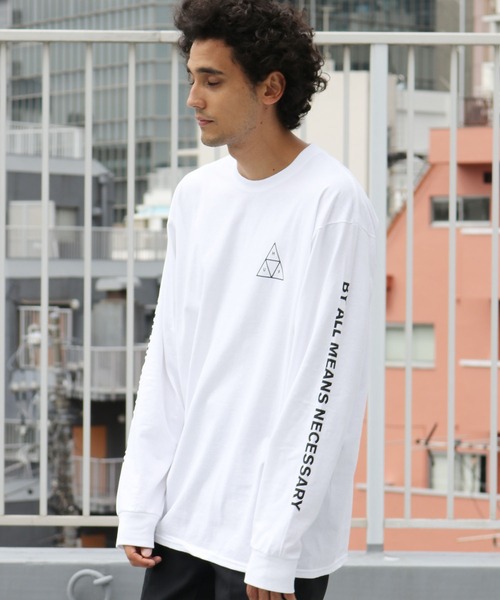 HUF（ハフ）の「HUF/ハフ ESSENTIALS TT L/S TEE ロングスリーブTシャツ（Tシャツ/カットソー・メンズ・グレー/ブラック/ホワイト・S/M/L/XL）」の13枚目の写真