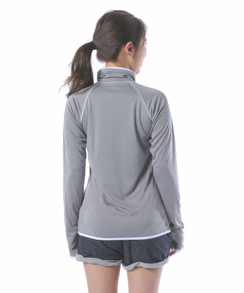 BENETTON (UNITED COLORS OF BENETTON)（ベネトンユナイテッドカラーズオブベネトン）の「【BENETTON / ベネトン】レディースUVスタンドネックラッシュガード / 水陸両用 フィットネス ジム アウトドア マリンレジャー UPF50+（ラッシュガード・レディース・ライトブルー/ブラック/ネイビー/グレー/ターコイズブルー/ブラック×ピンク/ロイヤルブルー・SMALL/MEDIUM/LARGE/X-LARGE）」の12枚目の写真