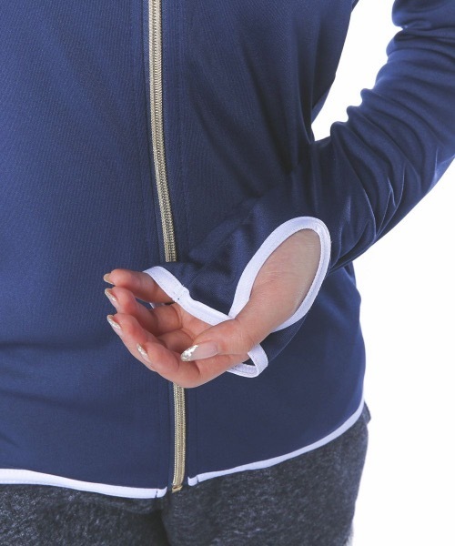 BENETTON (UNITED COLORS OF BENETTON)（ベネトンユナイテッドカラーズオブベネトン）の「【BENETTON / ベネトン】レディースUVスタンドネックラッシュガード / 水陸両用 フィットネス ジム アウトドア マリンレジャー UPF50+（ラッシュガード・レディース・ライトブルー/ブラック/ネイビー/グレー/ターコイズブルー/ブラック×ピンク/ロイヤルブルー・SMALL/MEDIUM/LARGE/X-LARGE）」の9枚目の写真