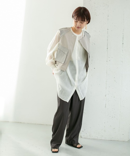 KBF（ケイビーエフ）の「ハンティングベスト（ベスト・レディース・ライトベージュ/ライトカーキ・ONE）」の4枚目の写真