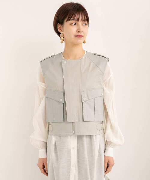 KBF（ケイビーエフ）の「ハンティングベスト（ベスト・レディース・ライトベージュ/ライトカーキ・ONE）」の7枚目の写真