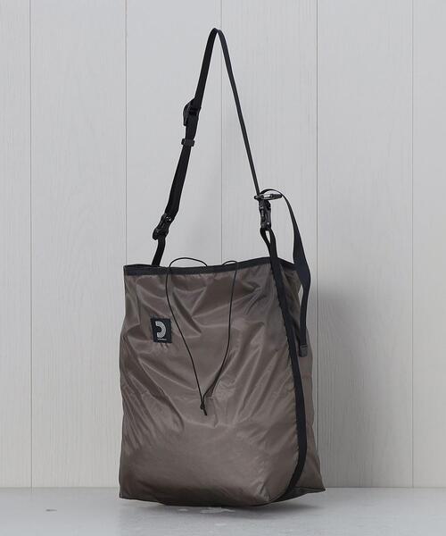 koti BEAUTY&YOUTH（コティ ビューティアンドユース）の「＜HALF TRACK PRODUCTS × koti＞CARMENO BAG GRAY/バッグ（ショルダーバッグ・メンズ・ダークグレー・FREE）」の4枚目の写真