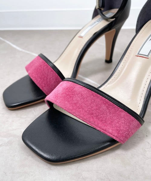 Dhyana.（ディアナドット）の「バイカラーストラップヒールサンダル（サンダル・レディース・ホワイト系その他/ブラック×ピンク・22.5cm/23.5cm/24.5cm/25.5cm）」の22枚目の写真