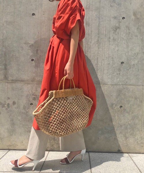 Dhyana.（ディアナドット）の「バイカラーストラップヒールサンダル（サンダル・レディース・ホワイト系その他/ブラック×ピンク・22.5cm/23.5cm/24.5cm/25.5cm）」の16枚目の写真