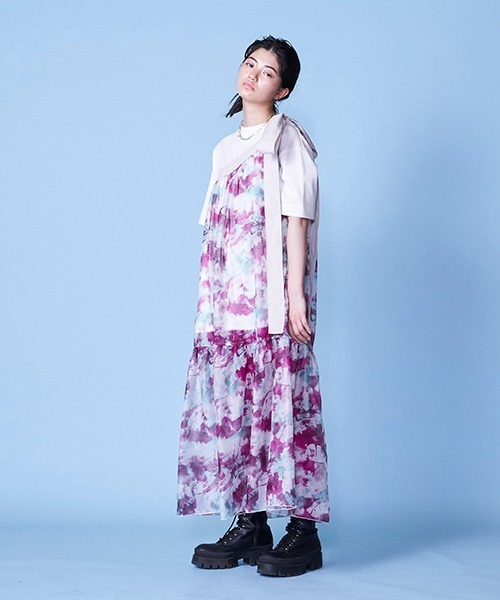 lautreamont BLEUBLANC（ロートレアモンブルーブラン）の「アシンメトリータイダイティアードワンピ（ワンピース・レディース・ブルー系その他/パープル系その他・9号）」の3枚目の写真