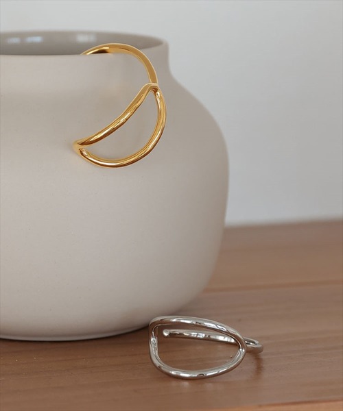 DONOBAN（ドノバン）の「ニュアンスバングル（ブレスレット・レディース・ゴールド/シルバー・F）」の17枚目の写真