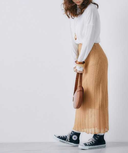 toucher du brise（トゥシェドブリーズ）の「ゆるっとシルエットのスラブロングTシャツ（Tシャツ/カットソー・レディース・ホワイト/ブラック/パープル・M）」の10枚目の写真