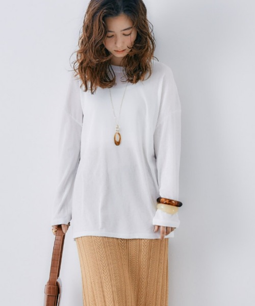 toucher du brise（トゥシェドブリーズ）の「ゆるっとシルエットのスラブロングTシャツ（Tシャツ/カットソー・レディース・ホワイト/ブラック/パープル・M）」の4枚目の写真