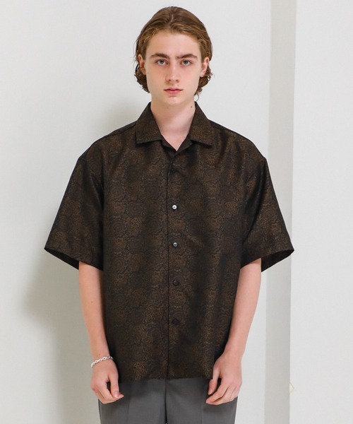 BESPOKE TOKYO(ビスポークトウキョウ)の「【BESPOKE TOKYO】CRAVATE JACQUARD S/S SHIRT(シャツ/ブラウス・メンズ・ライトブルーグレー/グレイッシュベージュ/ブラック/バーガンディー・3/1/2)」の6枚目の写真
