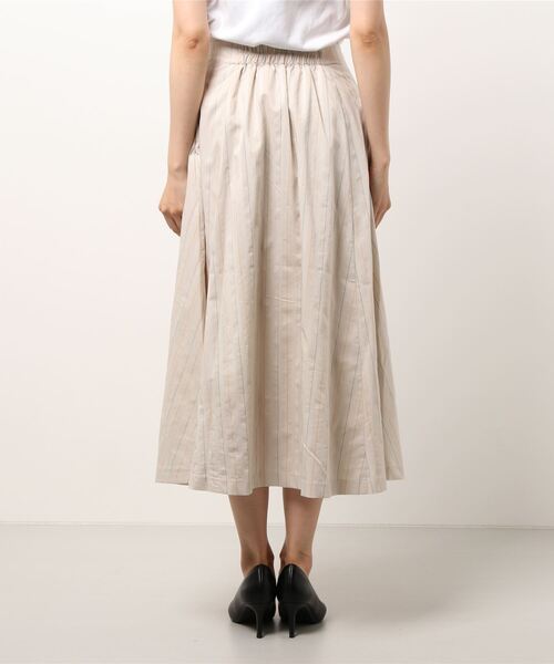 Te chichi（テチチ）の「マルチストライプロングスカート（スカート・レディース・ベージュ/ダークオレンジ・MEDIUM/SMALL）」の4枚目の写真